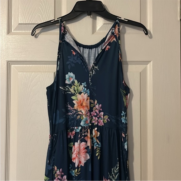 Navy Floral Halter Maxi Dress with Pockets - Picture 7 of 8